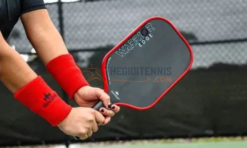 Các kiểu cầm vợt Pickleball chính và cách áp dụng hiệu quả