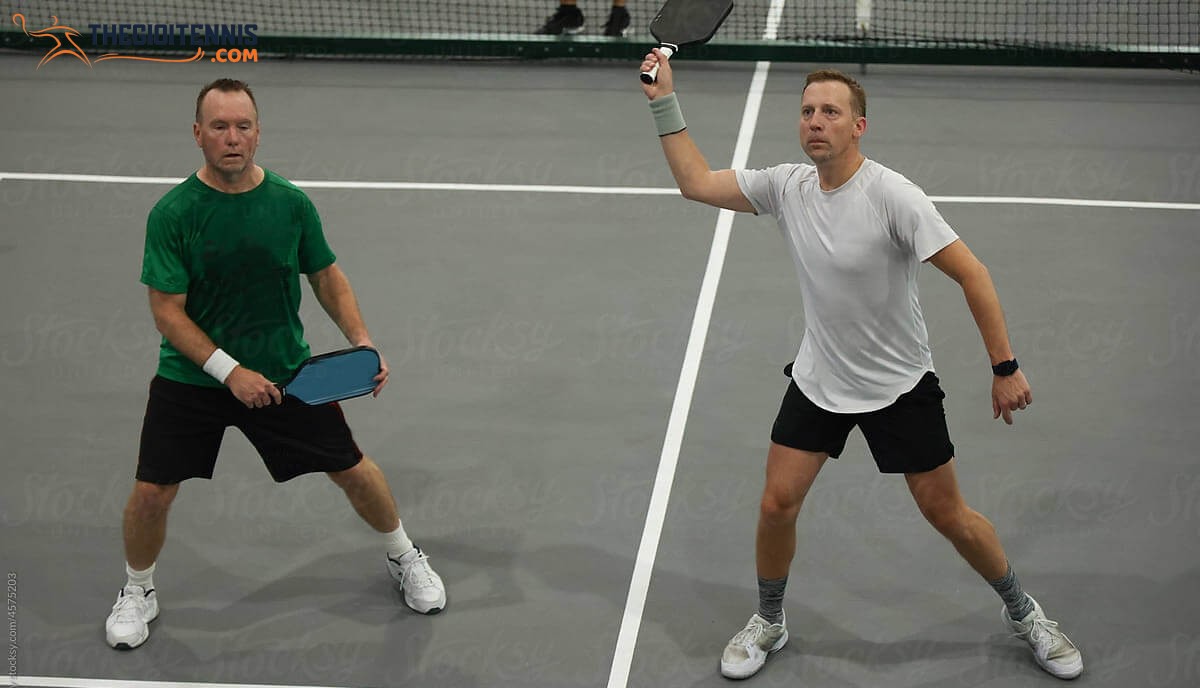 Hướng dẫn 5 bước thực hiện cú Smash Pickleball và lỗi thường gặp của người mới khi đánh cú Smash 14 Lưu ý trước khi thực hiện cú smash pickleball