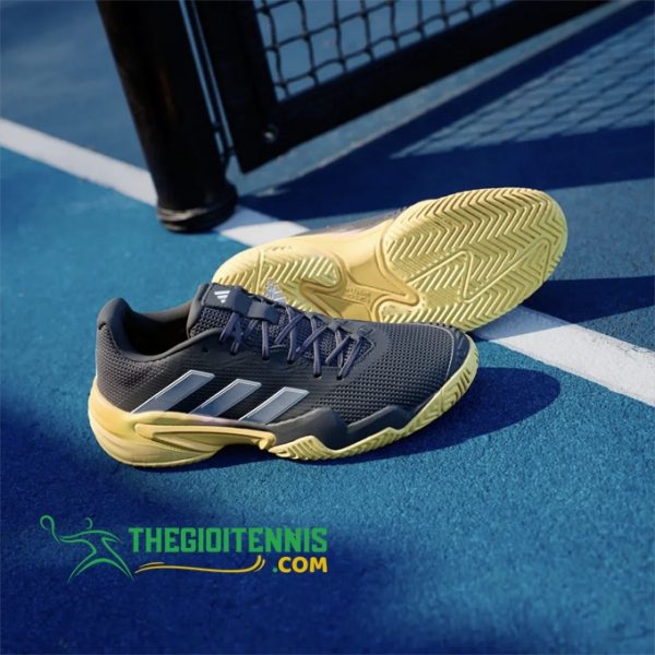 Thiết kế Bước Phá Của Giày Pickleball Adidas Barricade 2024 – Tối Ưu Mọi Chuyển Động