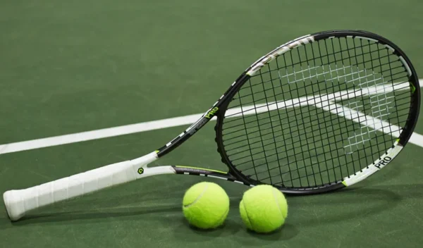 Đối tượng nào phù hợp với Vợt Tennis Head Graphene Touch Speed XTR (285gr)