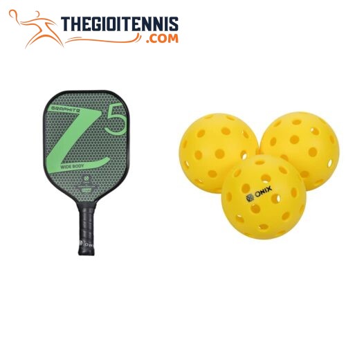 So sánh bóng Pickleball tập và bóng thi đấu